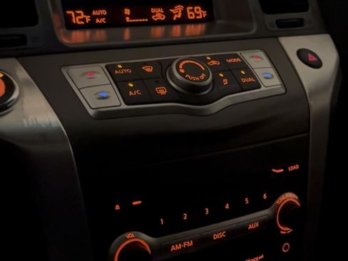 Used 2012 Nissan Murano S image 28