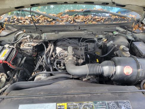 Used 2003 Ford F150 XLT image 14