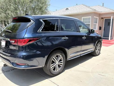 Used 2020 INFINITI QX60 Luxe w/ Essential Package FWD image 9