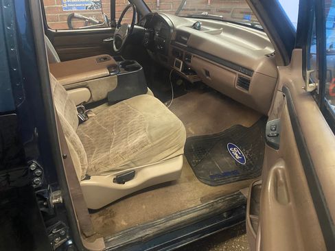 Used 1996 Ford F350 2WD Crew Cab image 9