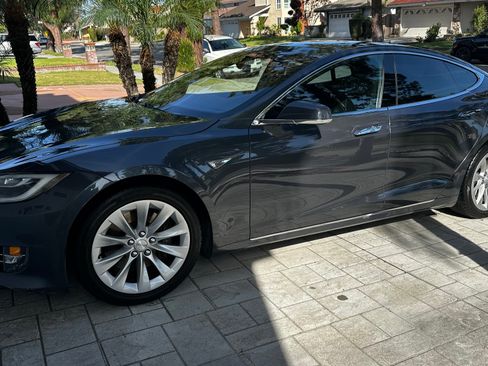 Used 2016 Tesla Model S 75 image 12