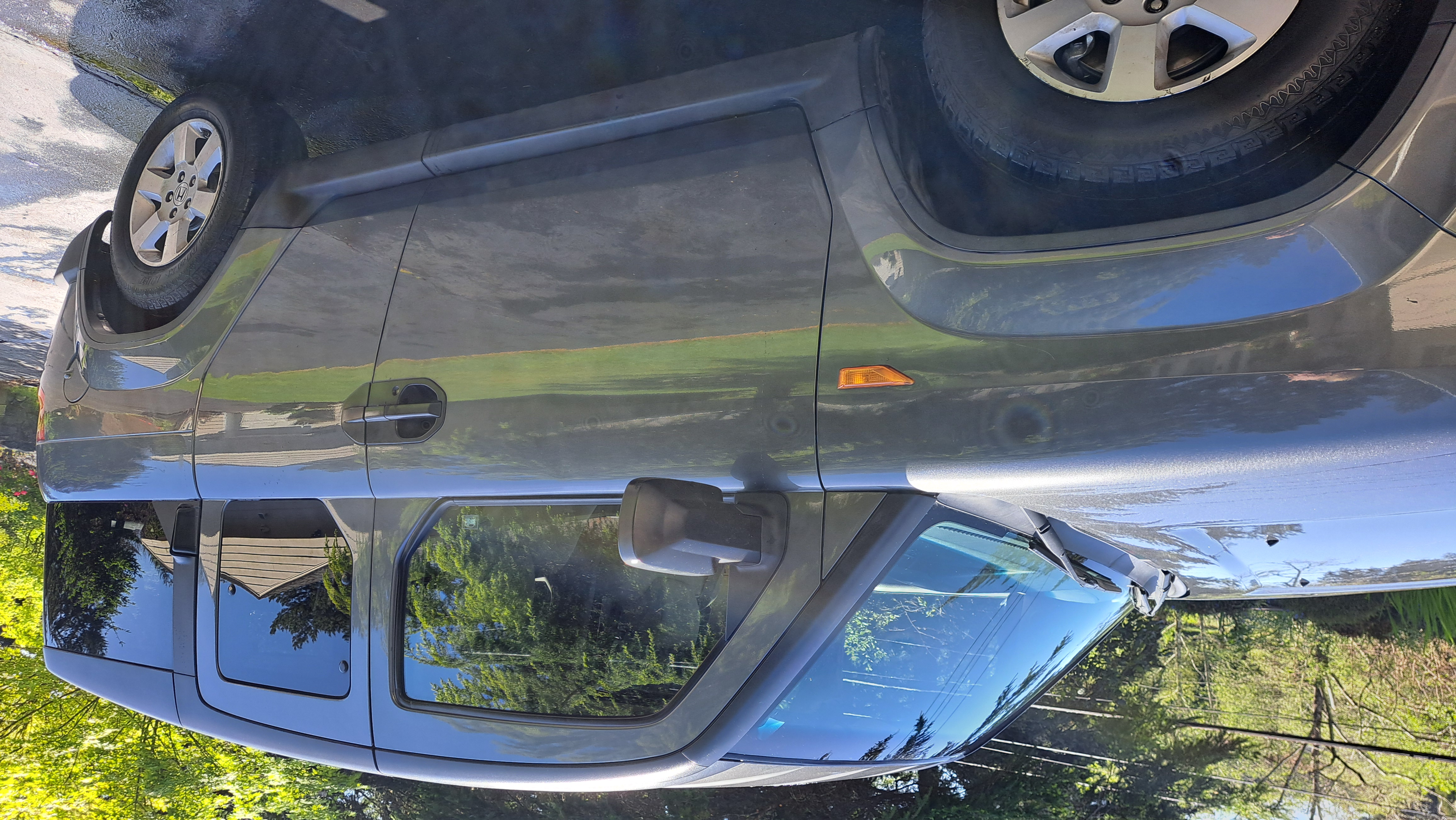 Used 2010 Honda Element EX image 2
