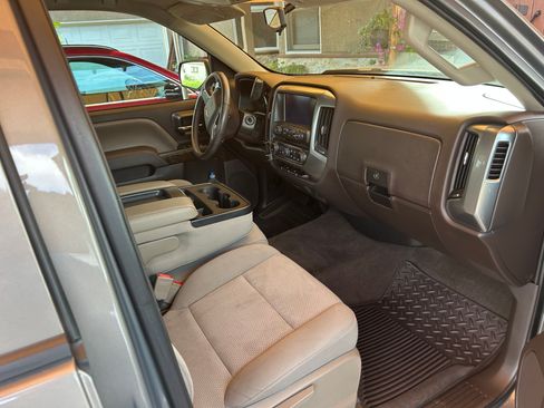 Used 2017 Chevrolet Silverado 1500 LT w/ All Star Edition image 8