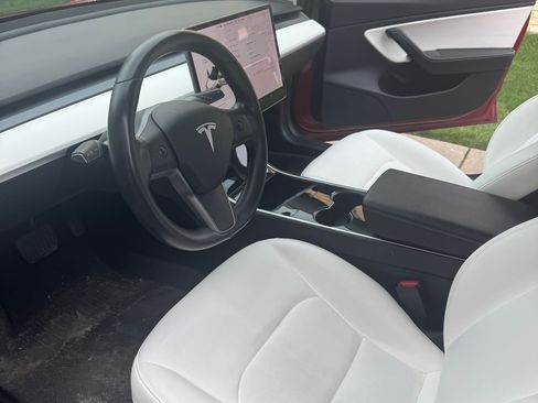 Used 2019 Tesla Model 3 Long Range image 9