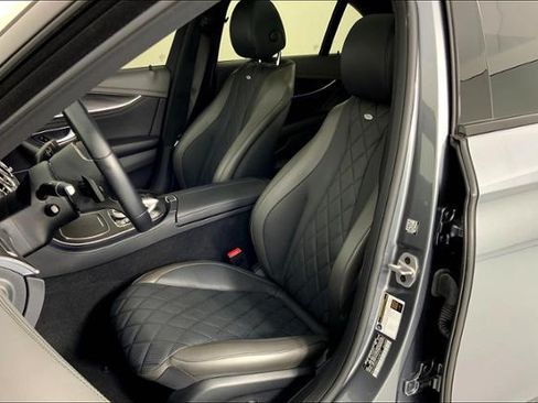 Used 2020 Mercedes-Benz E 350 Sedan image 17