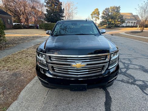 Used 2016 Chevrolet Suburban LTZ image 20