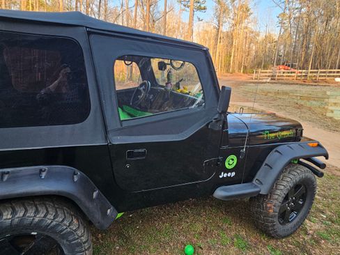 Used 1995 Jeep Wrangler Sport S image 4