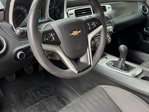 Used 2013 Chevrolet Camaro LS RWD image 21
