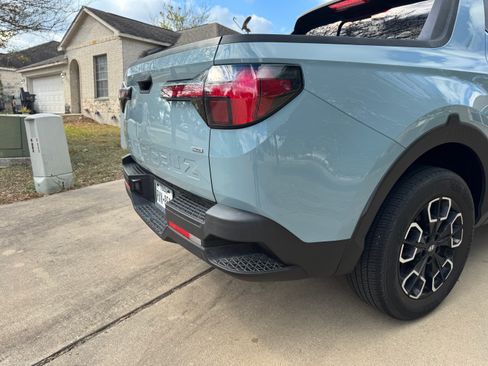 Used 2022 Hyundai Santa Cruz SEL w/ Activity Package image 6