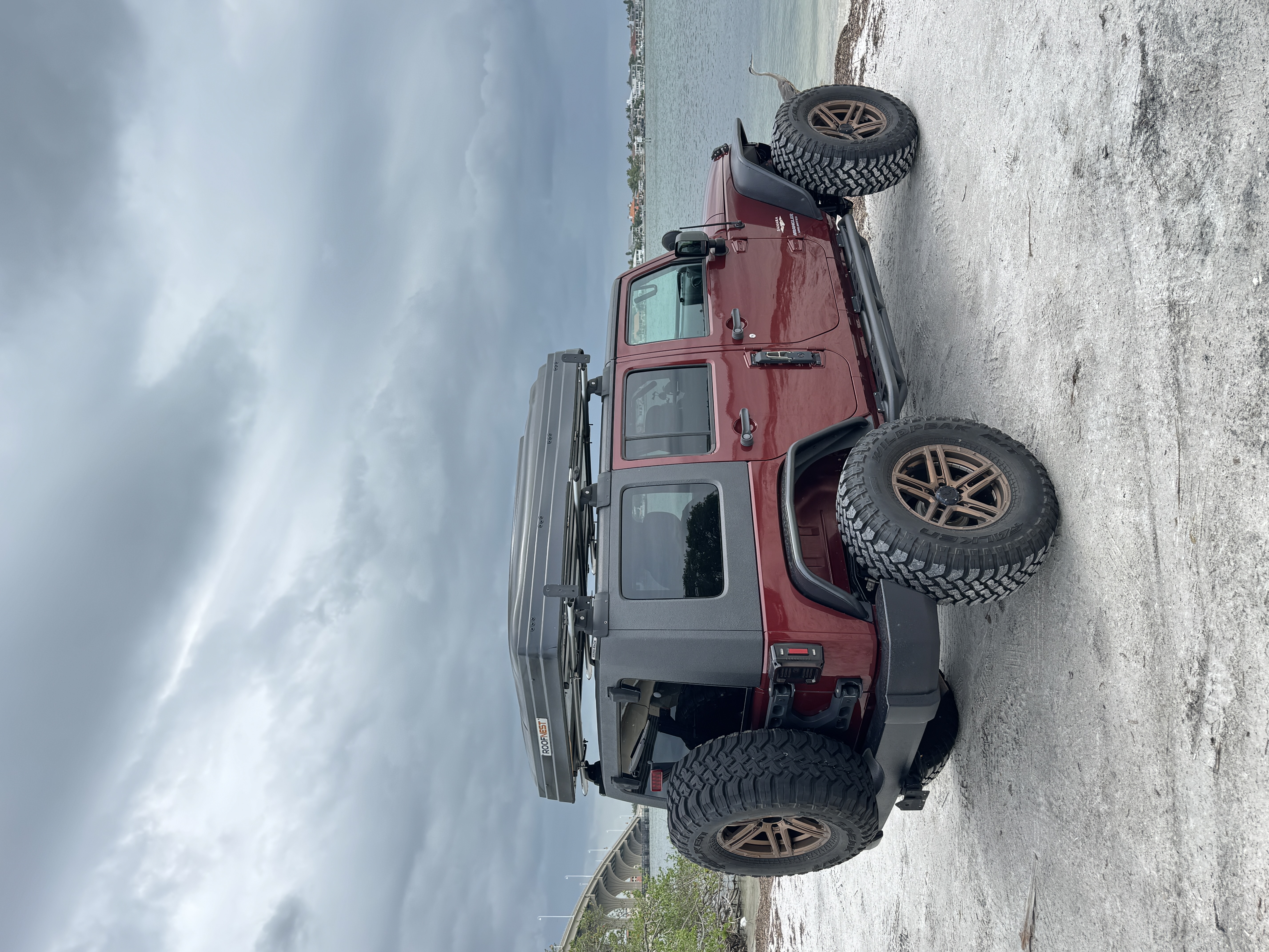 Used 2007 Jeep Wrangler Unlimited Sahara w/ Trailer Tow Group AWD/4WD image 31