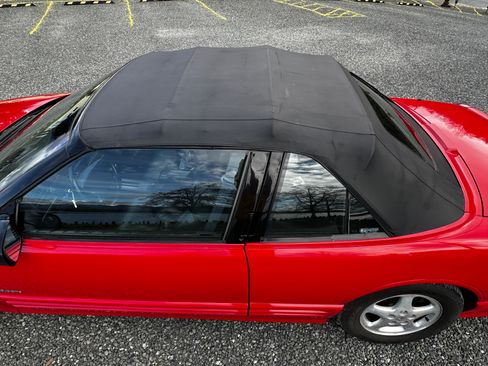Used 1994 Oldsmobile Cutlass Supreme Convertible FWD image 13