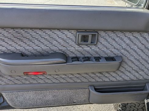 Used 1995 Toyota 4Runner SR5 image 15