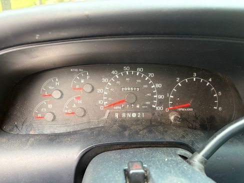 Used 2000 Ford Excursion XLT RWD image 9