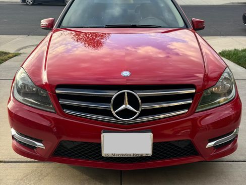 Used 2014 Mercedes-Benz C 250 Sedan image 4