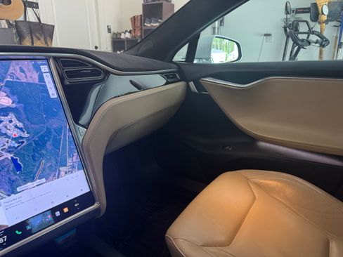 Used 2016 Tesla Model S 90D AWD/4WD image 15