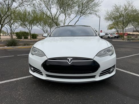 Used 2012 Tesla Model S RWD image 10