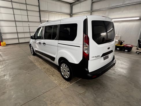 Used 2021 Ford Transit Connect XL image 5