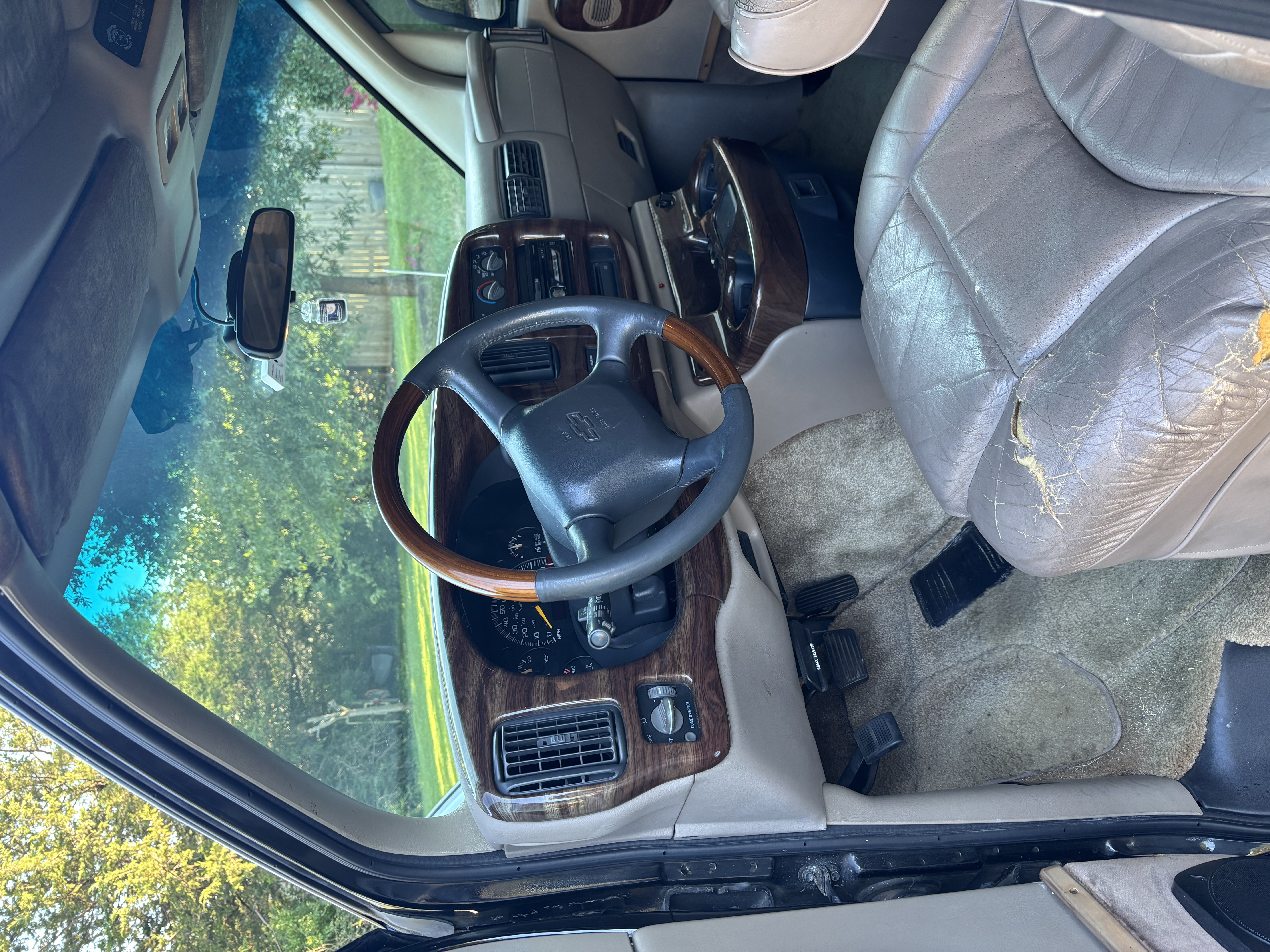 Used 1999 Chevrolet Express 1500 w/ Convenience Pkg RWD image 13
