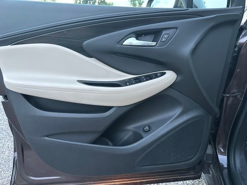 Used 2020 Buick Envision Preferred AWD/4WD image 25