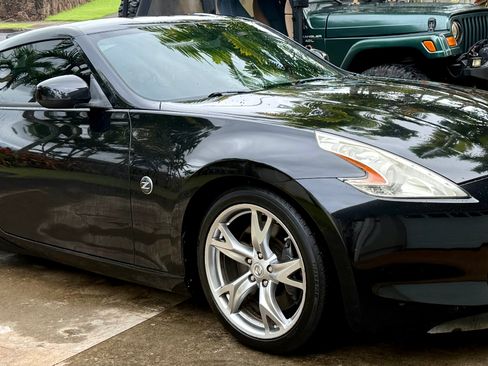 Used 2012 Nissan 370Z Coupe w/ Sport Pkg RWD image 1