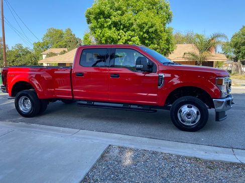 Used 2021 Ford F350 XLT image 16