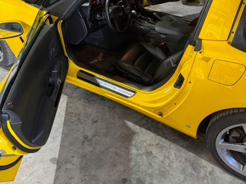 Used 2008 Chevrolet Corvette Coupe w/ Preferred Equipment Group image 5