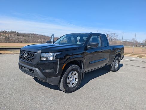 Used 2022 Nissan Frontier S w/ Technology Package image 8