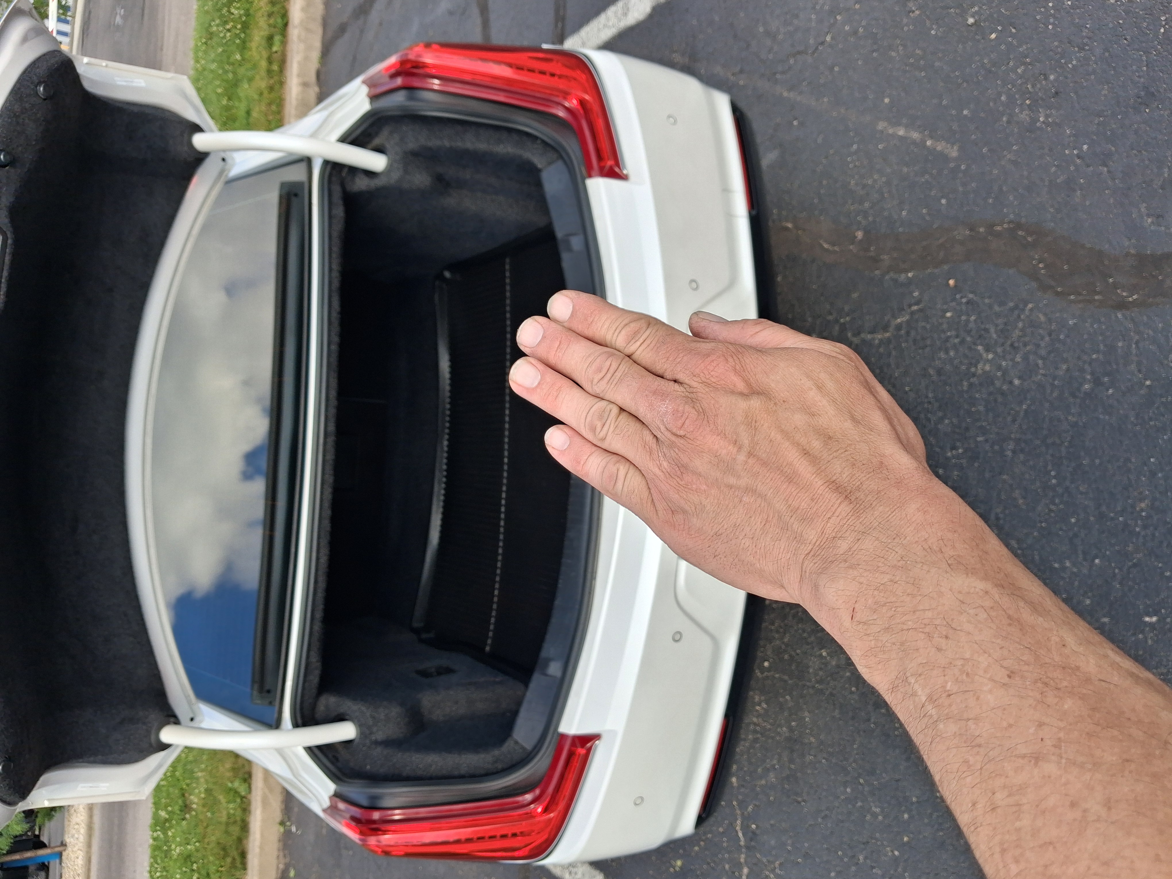 Used 2018 Cadillac XTS FWD image 14