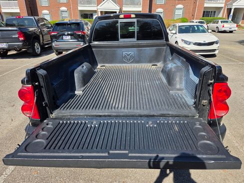 Used 2005 Dodge Dakota SLT image 6