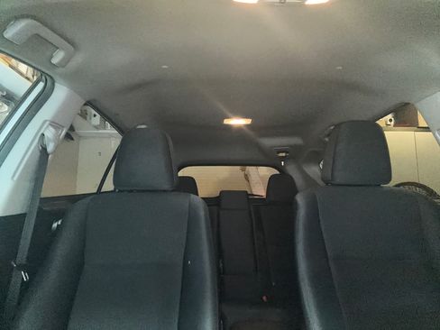 Used 2016 Toyota RAV4 LE AWD/4WD image 13