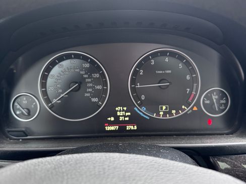 Used 2014 BMW 528i Sedan RWD image 4