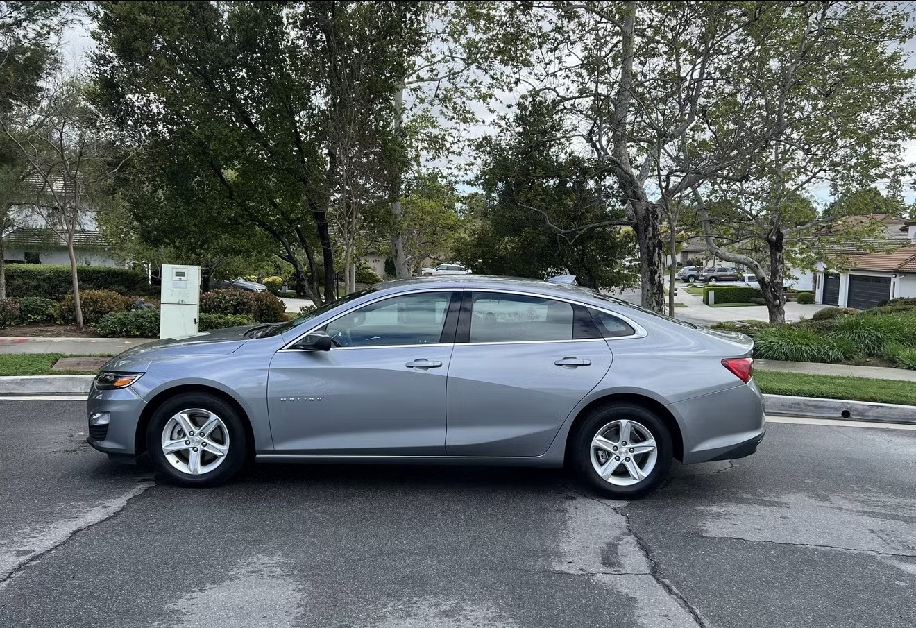Used 2023 Chevrolet Malibu LT FWD image 8