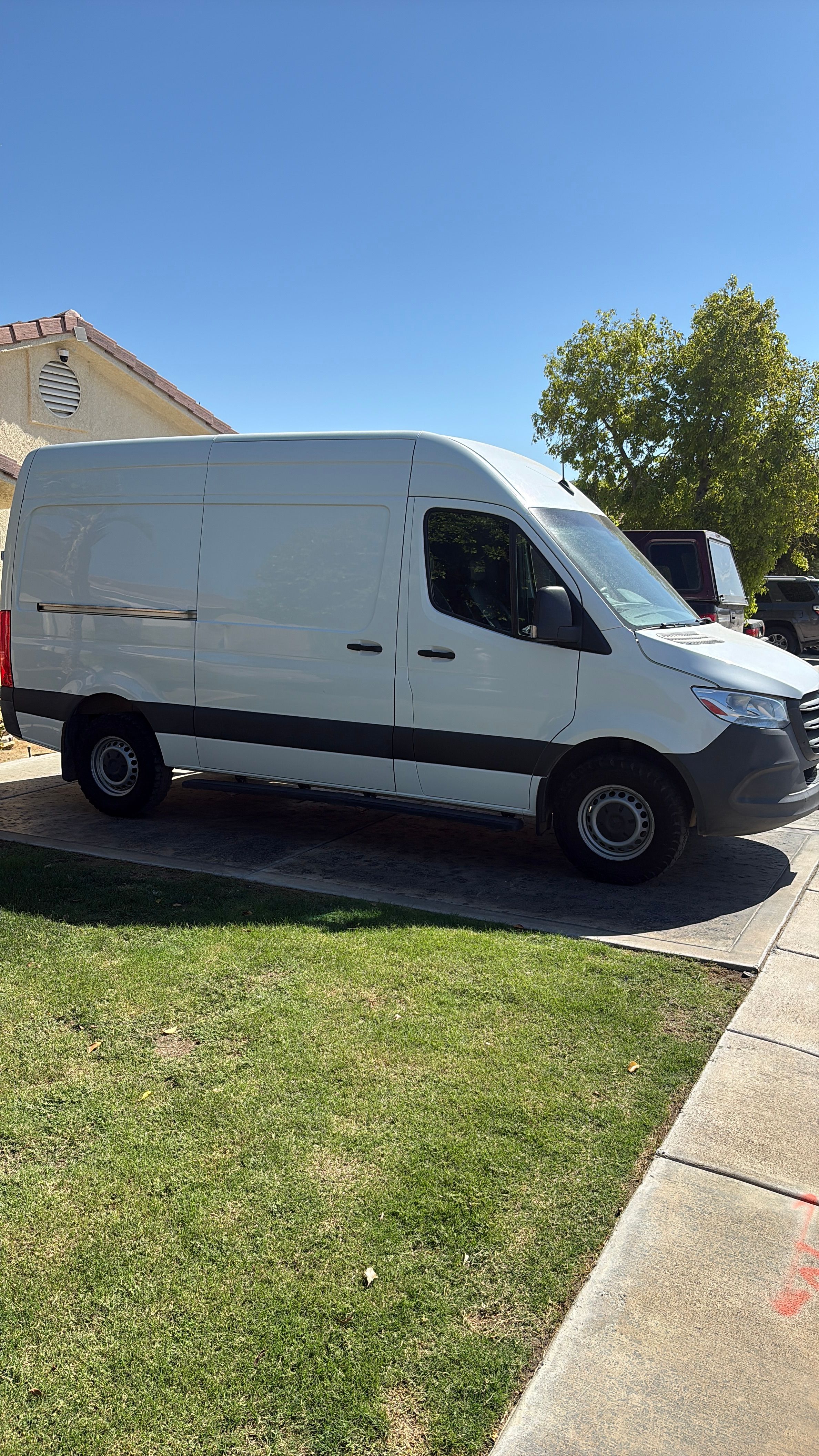 Used 2022 Mercedes-Benz Sprinter 2500 image 5