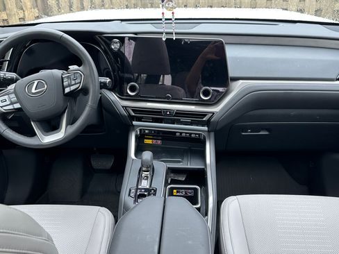 Used 2026 Lexus TX 350 AWD w/ Technology Package image 9