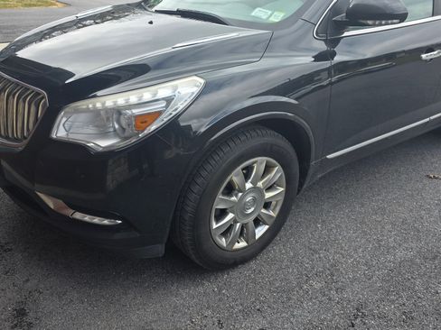 Used 2015 Buick Enclave Leather image 1