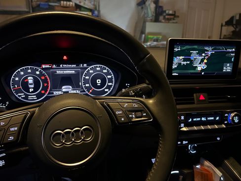 Used 2018 Audi A4 2.0T Ultra Premium w/ 18" Wheel Package image 11