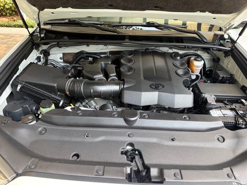 Used 2021 Toyota 4Runner SR5 RWD image 14