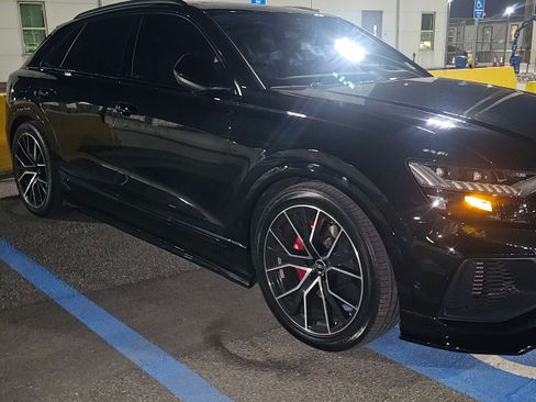 Used 2022 Audi SQ8 Prestige image 12