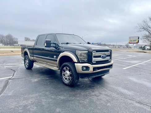 Used 2013 Ford F250 King Ranch w/ FX4 Off Road Pkg image 9