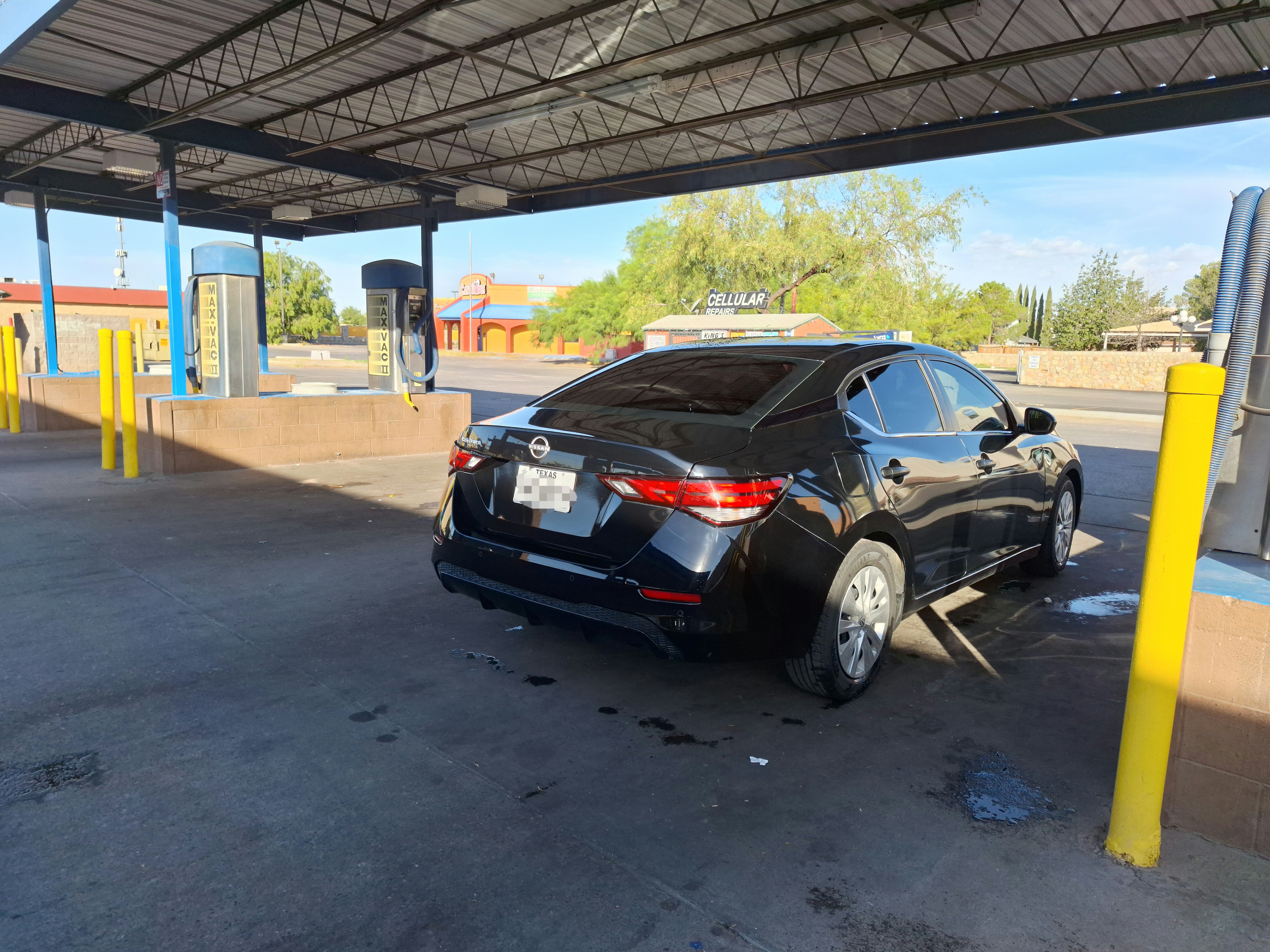 Used 2024 Nissan Sentra S FWD image 2