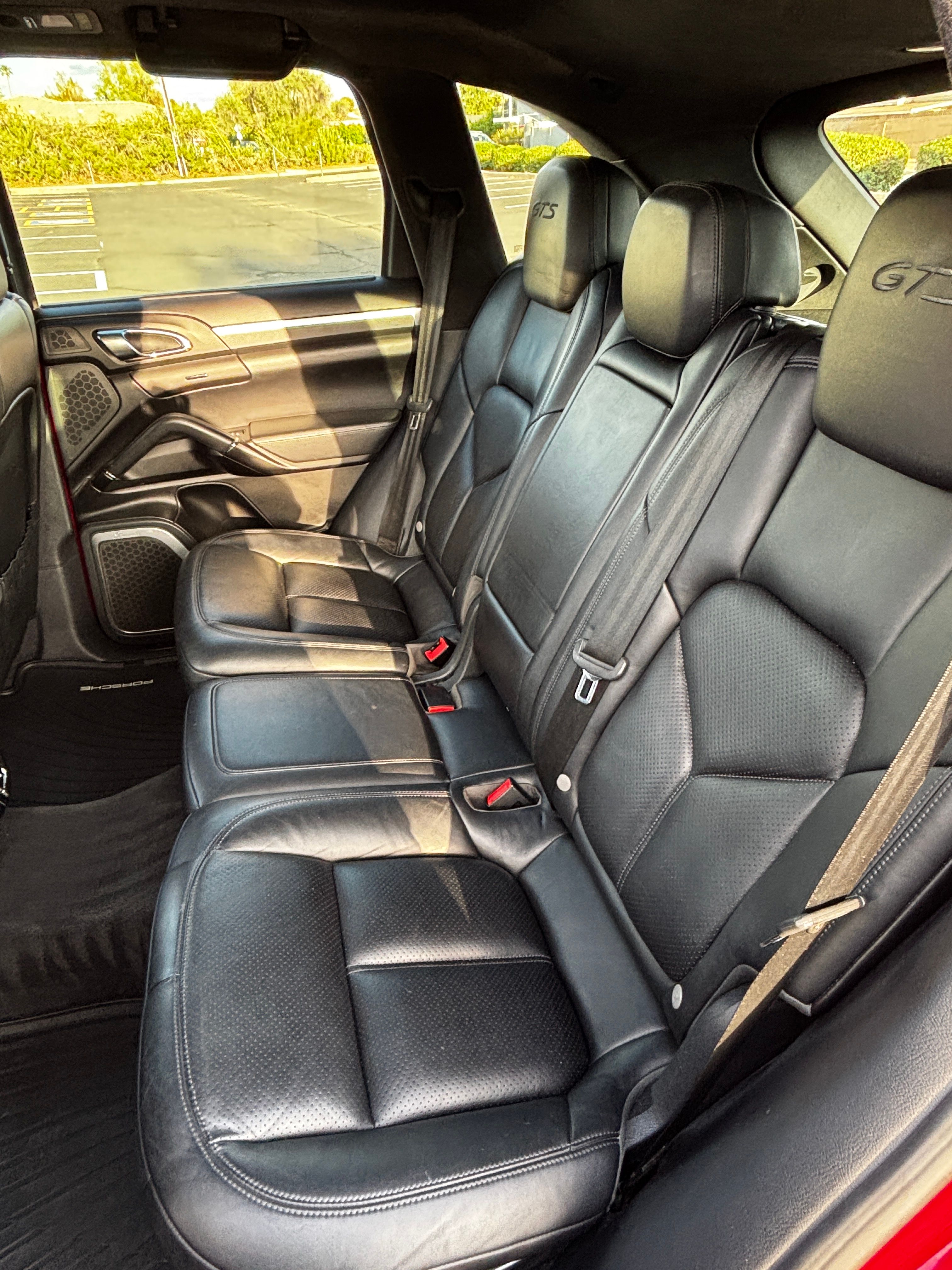 Used 2017 Porsche Cayenne GTS AWD/4WD image 6