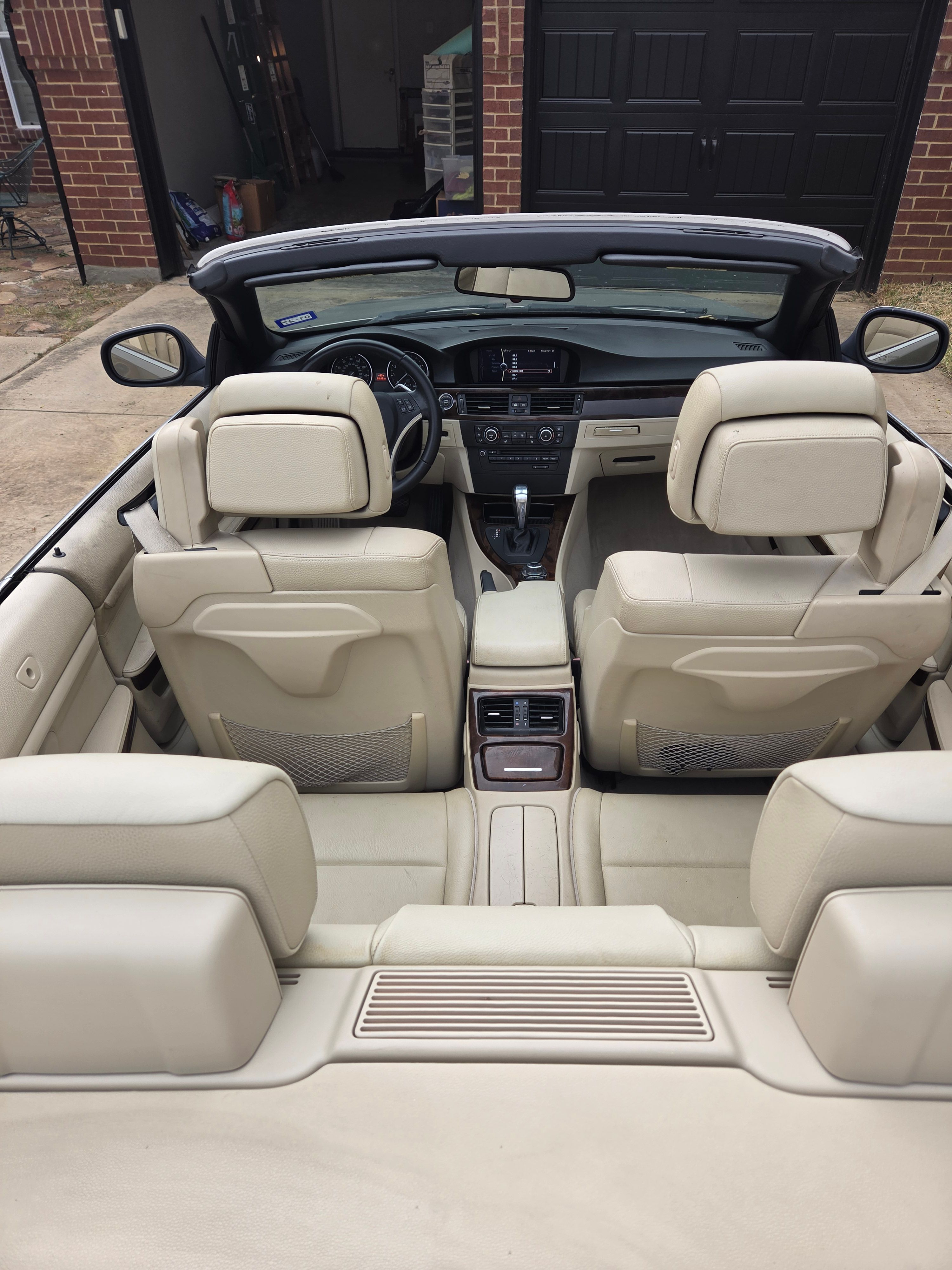 Used 2011 BMW 328i Convertible RWD image 13