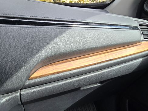 Used 2017 Honda CR-V EX image 23