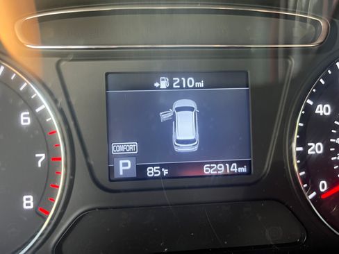 Used 2020 Kia Sorento S AWD/4WD image 13