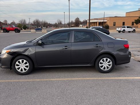 Used 2013 Toyota Corolla L image 5