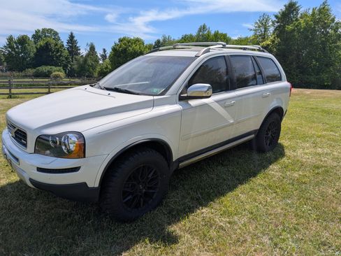 Used 2009 Volvo XC90 V8 R-Design AWD/4WD image 5