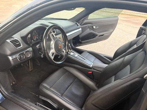 Used 2016 Porsche Cayman RWD image 11