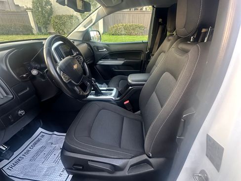 Used 2022 Chevrolet Colorado LT w/ Redline Special Edition image 12