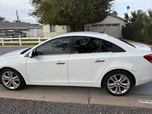 Used 2014 Chevrolet Cruze LTZ image 1