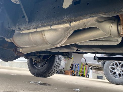 Used 2018 RAM 2500 Tradesman w/ Chrome Appearance Group image 27